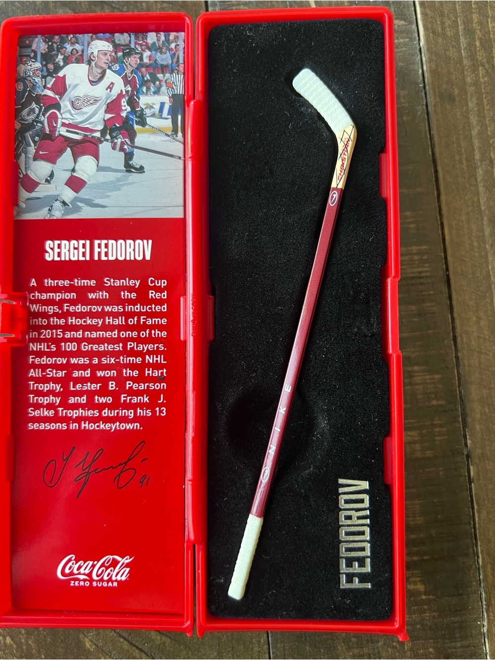 Sergei Fedorov #91 Red Wings Limited Edition Mini Hockey Stick /7500